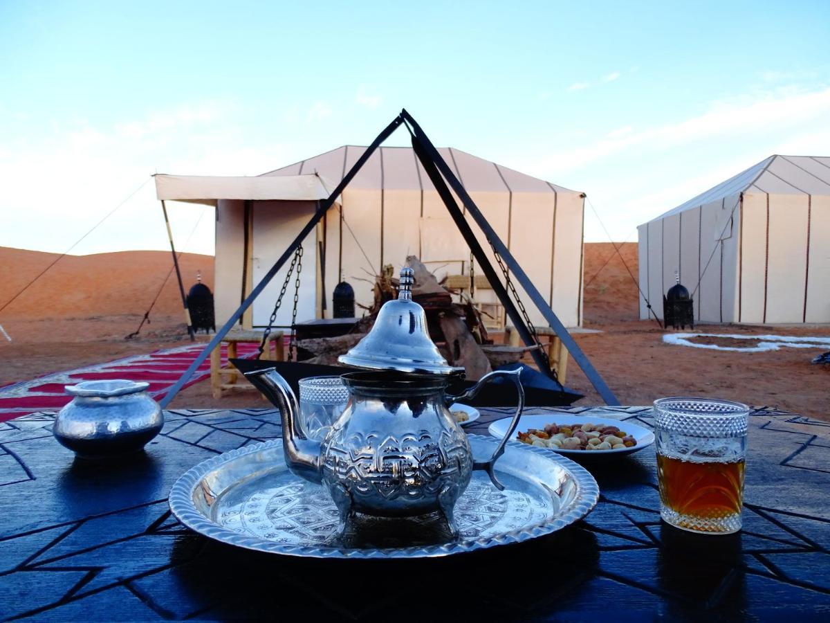 梅尔祖卡Camel Luxury Camp住宿加早餐旅馆 外观 照片