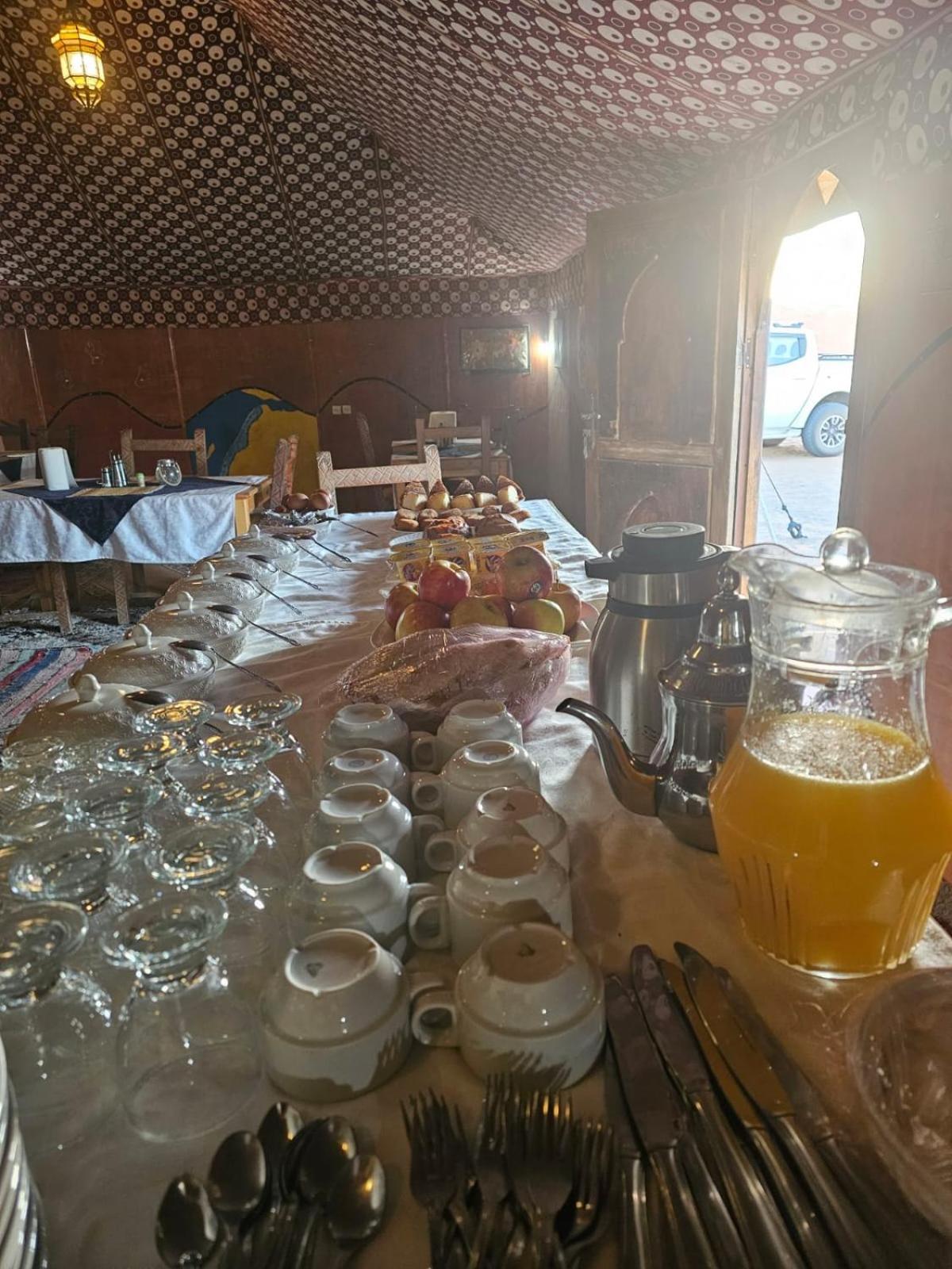 梅尔祖卡Camel Luxury Camp住宿加早餐旅馆 外观 照片