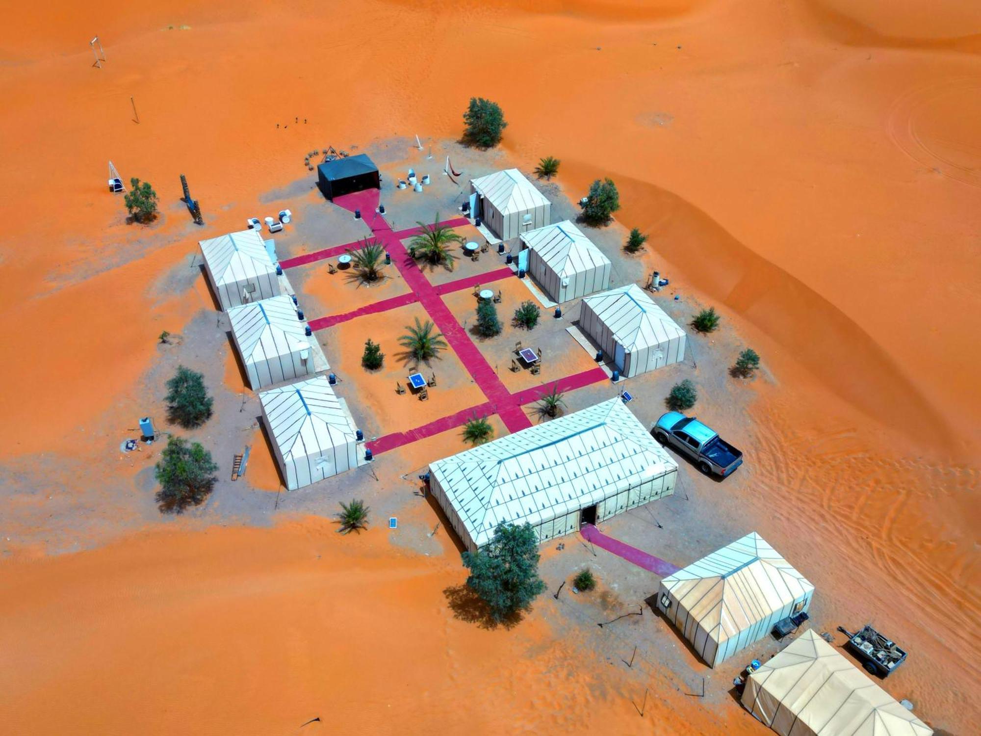 梅尔祖卡Camel Luxury Camp住宿加早餐旅馆 外观 照片