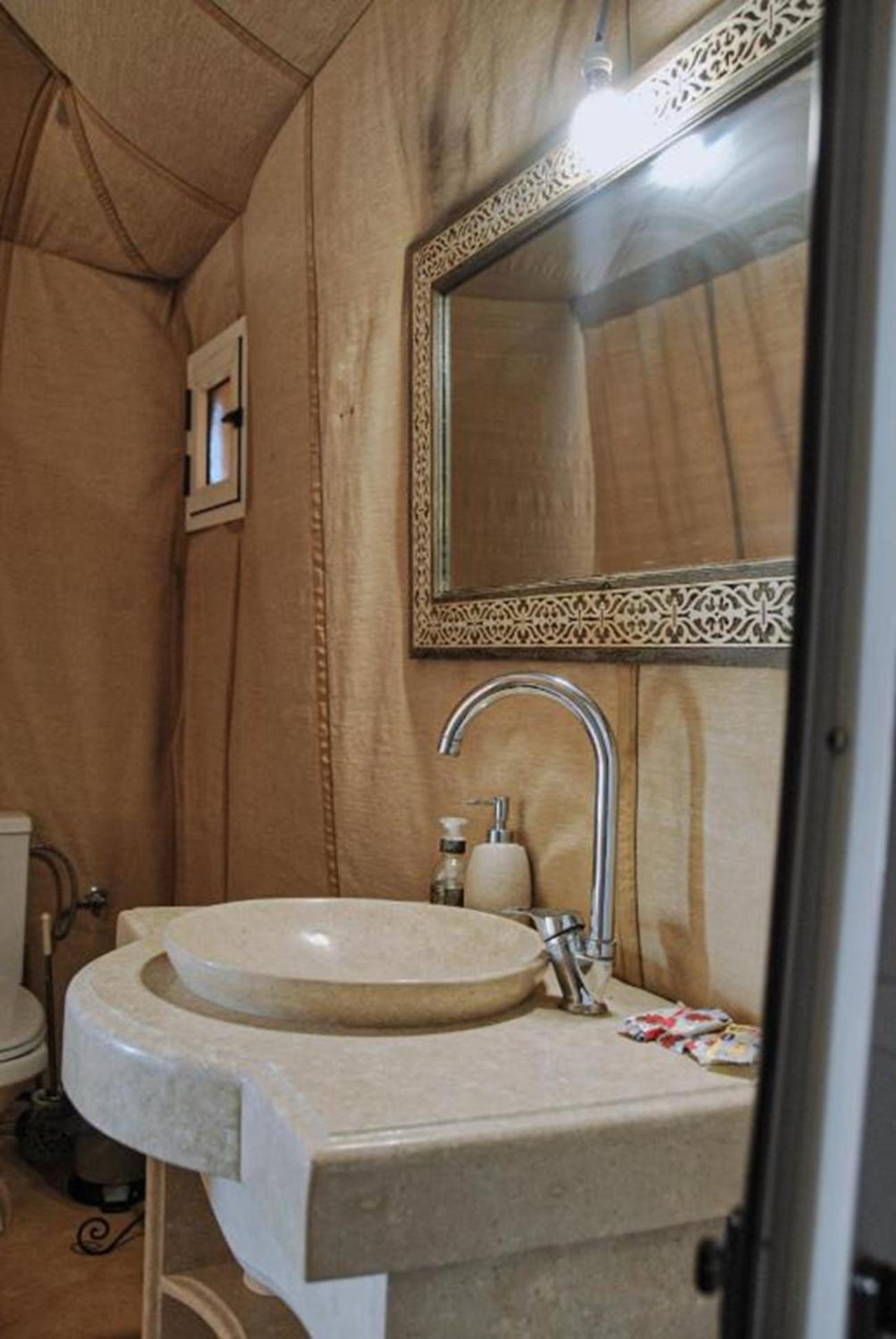 梅尔祖卡Camel Luxury Camp住宿加早餐旅馆 外观 照片